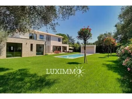 villa de luxe à louer à mougins : 20 000 €/mois | 418m²