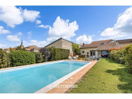 maison de caractère 370 m² avec piscine à 10 min de metz