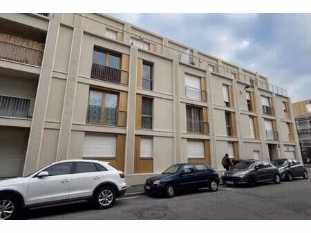 location - parking/box 9 m2 le mans
