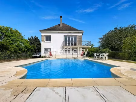 maison 9 pièces - 190 m²