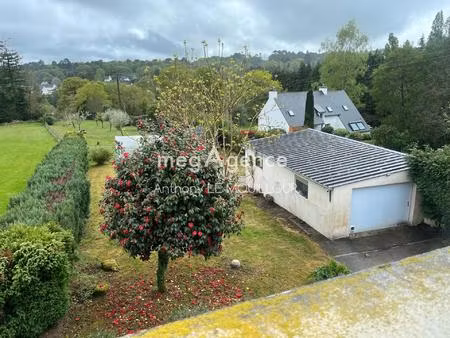 jolie maison mitoyenne proche du bourg