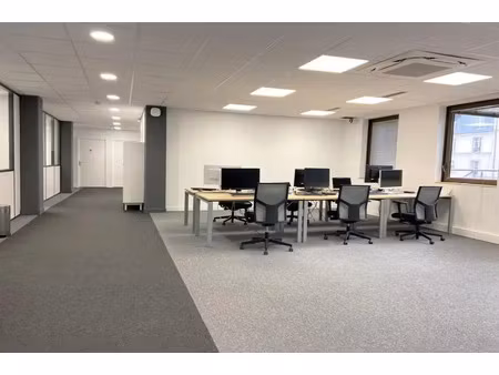 location bureau 330 m² à neuilly-sur-seine (92200)