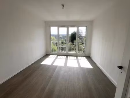 appartement 3 pièces de 67m² – quai gambetta à château-thierry