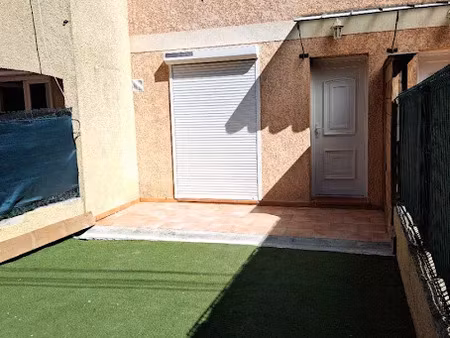 location appartement 3 pièces 64.11 m² à saint-maximin-la-sainte-baume (83470)  930 €