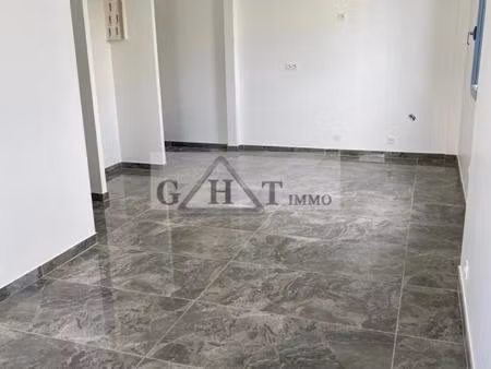 bureaux 30m2 a louer saint pierre du perray