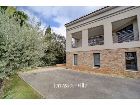 sanary-sur-mer - bureaux / habitation recents - 127 m2 - ter