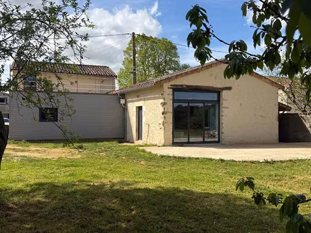 vente maison 5 pièces 131 m² aslonnes (86340)