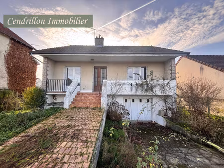 maison de ville de 80 m2 habitables  offrant le confort d'un