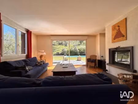 maison à chanat-la-mouteyre (63530)