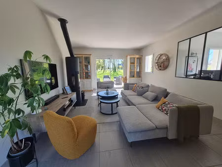 maison 5 pièce(s) 180 m2