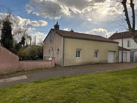 maison à usage d’habitation – centre-ville de seurre