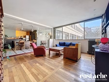 ensemble d'appartements au sein d'une ancienne robinnetterie ré