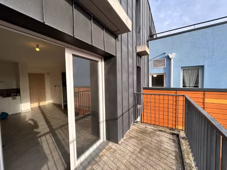 en vente à thouaré-sur-loire : t1 bis avec balcon