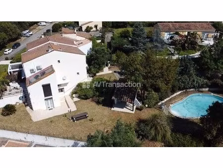 à vendre maison mitoyenne plus terrain sur bastelicaccia