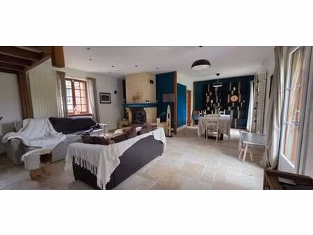 maison de luxe de 5 chambres en location à berthecourt  france