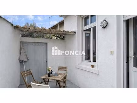 charmant t2 avec mezzanine – centre-ville  proche des halles