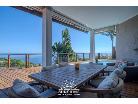 en exclusivité – villa 5 pièces de plain-pied  piscine et vue océan chemin du cap bernard 