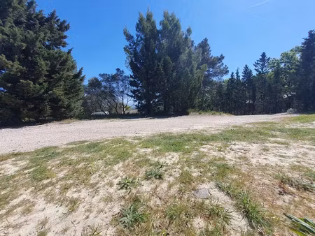vente terrain 1037 m² à caumont-sur-durance (84510)  210 000 €