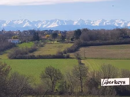 terrain constructible de 1500 m²