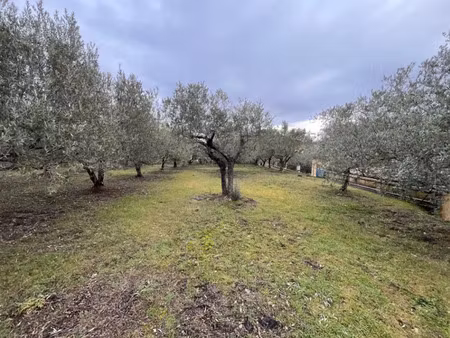 vente terrain 789 m² à manosque (04100)  160 000 €