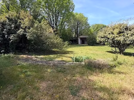 vente terrain 669 m² à néoules (83136)  172 000 €