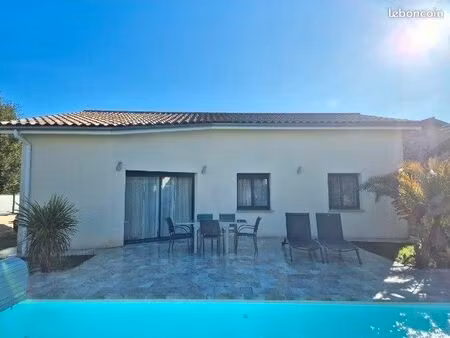 villa 4 pièces avec piscine
