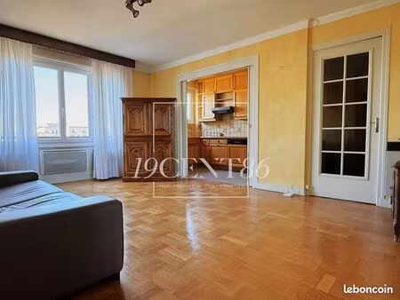 appartement 4 pièces 76 m²