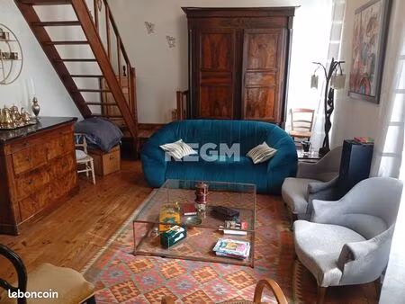 maison 9 pièces 194 m²