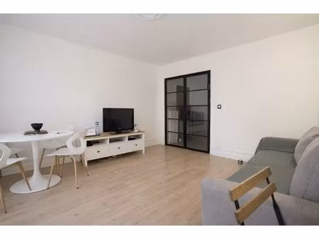 bel appartement rénové au coeur de livry gargan !