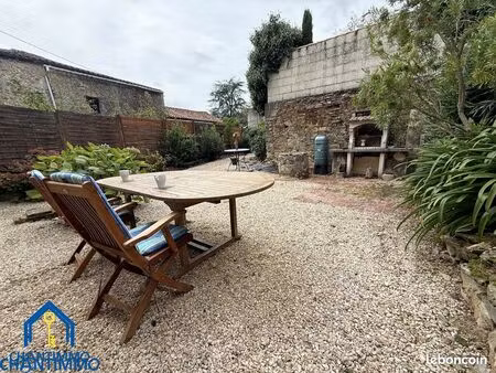 maison de ville 4 pièces 122 m²