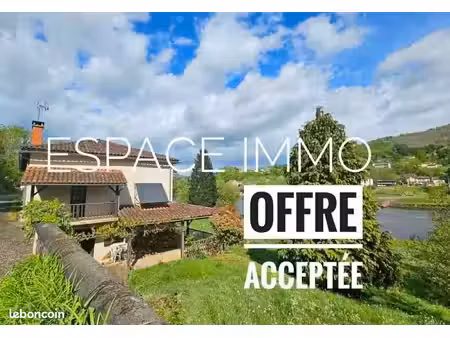 maison 8 pièces 230 m²