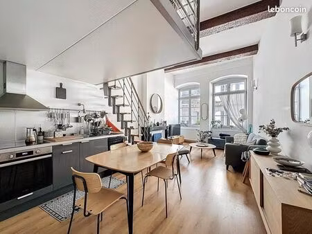 appartement à louer place victor hugo - besançon