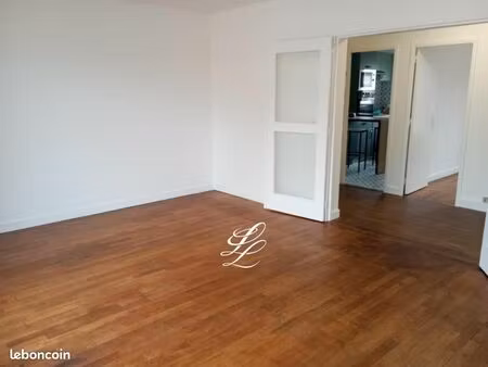 appartement 3 pièces 69 m²