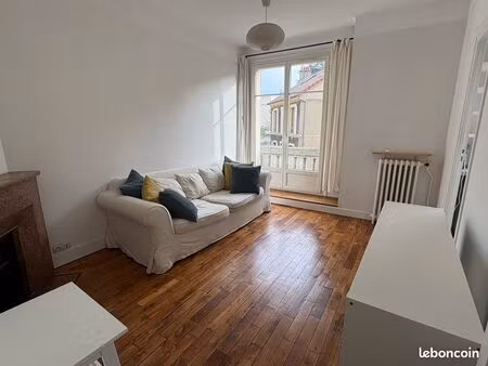 appartement 2 pièces lumineux à 3min à pieds de la gare