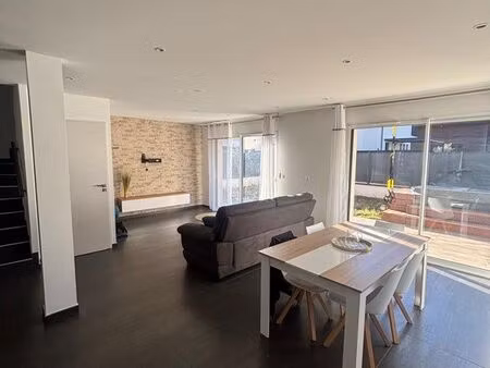 ? maison récente familiale 114 m² jardin – stationnements multiples