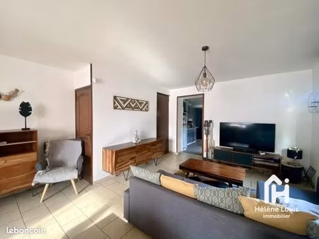 maison 7 pièces 128 m²