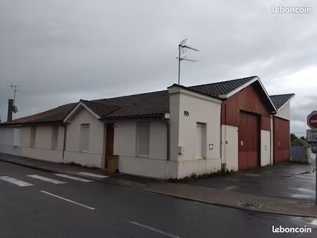 local garage entrepôt