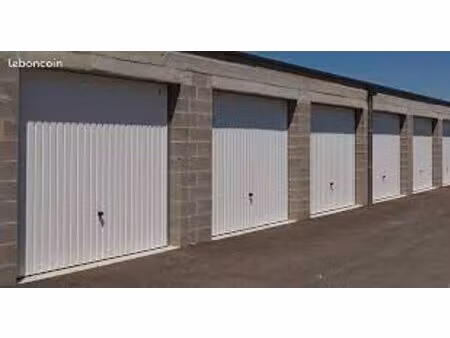 parking/box 13 m² bordeaux