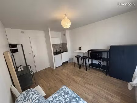 location appartement angers proche école uco