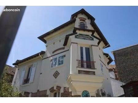 maison 2 pièces 192 m²