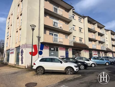 vente locaux professionnels 571 m² à saint-amand-montrond (18200)  215 000 €