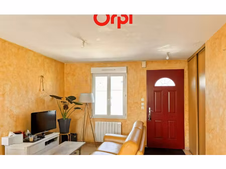 location maison  75 m² t-4 à cormes  715 €