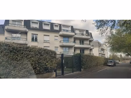 vente parking 13 m² à chennevieres-sur-marne (94430)  23 000 €