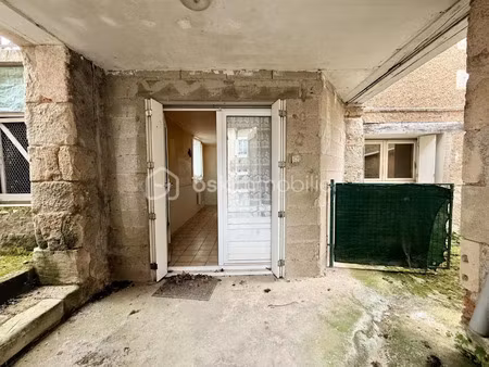 vente immeuble 14 pièces 295 m² à montmorillon (86500)  137 500 €