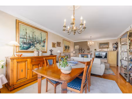 appartement te koop in sint-niklaas met 2 slaapkamers