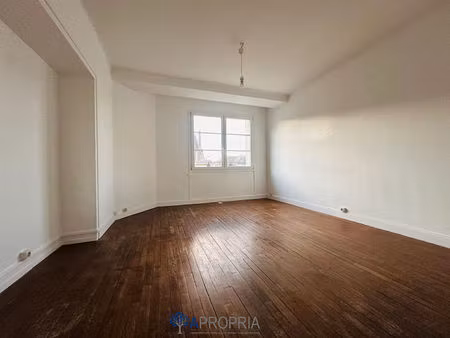 à louer  appartement t3 refait à neuf  quartier victor hugo