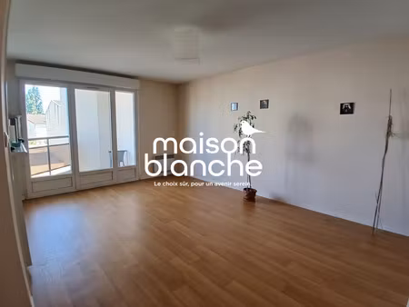 appartement t3 - hyper centre parthenay