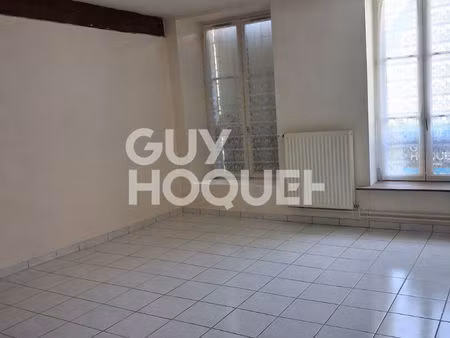 appartement 3 pièces à louer à provins - réf 2966