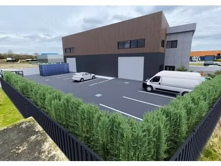 vente local d'activités 526 m²