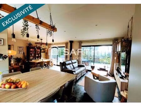 maison en bois individuelle de plain pied avec bureau et garage de 70 m²